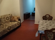 İcarəyə verilir 2 otaqlı 50 m2 köhnə tikili Nizami m.