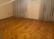 Satılır 3 otaqlı 70 m2 köhnə tikili Nizami m.