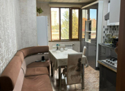 Satılır 3 otaqlı 90 m2 köhnə tikili Bakıxanov