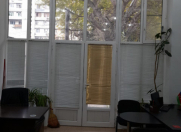 İcarəyə verilir 1 otaqlı 38 m2 ofis Nəriman Nərimanov parkı