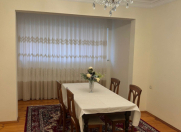 İcarəyə verilir 5 otaqlı 160 m2 köhnə tikili Nəriman Nərimanov m.