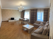 Satılır 5 otaqlı 110 m2 yeni tikili Xalqlar Dostluğu m.