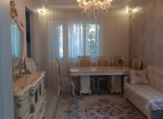 Satılır 2 otaqlı 50 m2 köhnə tikili Memar Əcəmi m.