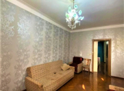 İcarəyə verilir 2 otaqlı 55 m2 köhnə tikili 3 mkr