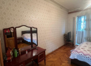 Satılır 5 otaqlı 110 m2 köhnə tikili 8 mkr
