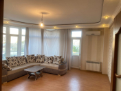 Satılır 3 otaqlı 144 m2 yeni tikili İnşaatçılar m.
