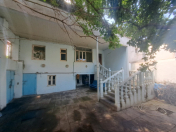 Satılır 4 otaqlı 250 m2 villa Rəsulzadə