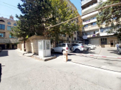 Satılır 2 otaqlı 60 m2 köhnə tikili Gənclik m.