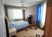 Satılır 1 otaqlı 50 m2 köhnə tikili Əhmədli m.