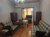 Satılır 1 otaqlı 39 m2 köhnə tikili Bakıxanov