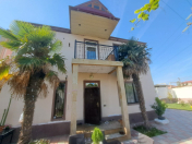 Satılır 4 otaqlı 200 m2 villa Rəsulzadə