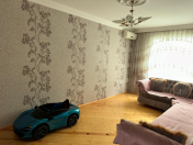 İcarəyə verilir 2 otaqlı 60 m2 köhnə tikili Həzi Aslanov m.