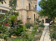 Satılır 7 otaqlı 380 m2 bağ evi Fatmayı