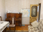 Satılır 3 otaqlı 90 m2 köhnə tikili 8 mkr