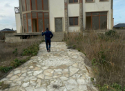 Satılır 8 otaqlı 1000 m2 həyət evi Mərdəkan