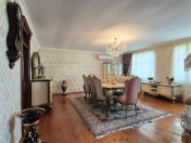 Satılır 7 otaqlı 337 m2 həyət evi Xətai r.