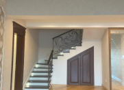 Satılır 5 otaqlı 190 m2 yeni tikili Azadlıq prospekti m.