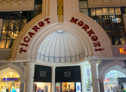 İcarəyə verilir 1 otaqlı 74 m2 obyekt Xəqani ticarət mərkəzi