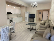 İcarəyə verilir 2 otaqlı 85 m2 yeni tikili İçəri Şəhər m.