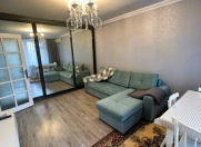 Satılır 1 otaqlı 45 m2 köhnə tikili Qara Qarayev m.