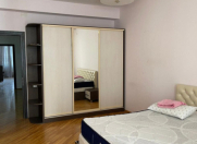 İcarəyə verilir 3 otaqlı 90 m2 yeni tikili Ağ şəhər