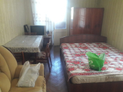 İcarəyə verilir 1 otaqlı 35 m2 köhnə tikili Gənclik m.