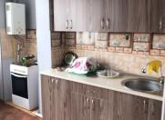 Satılır 3 otaqlı 75 m2 köhnə tikili Xətai r.