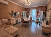 Satılır 5 otaqlı 141 m2 həyət evi Badamdar