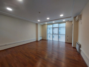 İcarəyə verilir 3 otaqlı 130 m2 ofis Gənclik m.