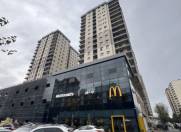 Satılır 5 otaqlı 275 m2 yeni tikili Gənclik Mall