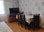 Satılır 2 otaqlı 42 m2 köhnə tikili Həzi Aslanov m.