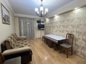 İcarəyə verilir 2 otaqlı 65 m2 köhnə tikili Gənclik m.