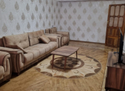 İcarəyə verilir 3 otaqlı 66 m2 köhnə tikili Azərbaycan Тurizm İnstitutu