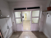 İcarəyə verilir 3 otaqlı 90 m2 obyekt 20 yanvar m.