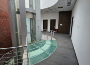 İcarəyə verilir 2 otaqlı 40 m2 ofis Gənclik m.