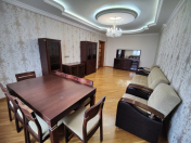 İcarəyə verilir 3 otaqlı 140 m2 yeni tikili İnşaatçılar m.