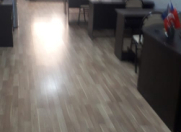 İcarəyə verilir 3 otaqlı 70 m2 ofis İnşaatçılar m.