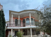 İcarəyə verilir 6 otaqlı 295 m2 villa Badamdar