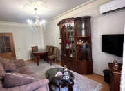 Satılır 3 otaqlı 65 m2 köhnə tikili Əhmədli m.