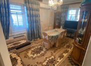 Satılır 3 otaqlı 90 m2 köhnə tikili Həzi Aslanov m.