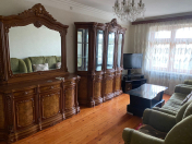 Satılır 3 otaqlı 90 m2 köhnə tikili Həzi Aslanov m.