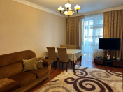 İcarəyə verilir 3 otaqlı 70 m2 köhnə tikili İçəri Şəhər m.