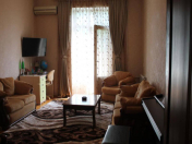 Satılır 3 otaqlı 85 m2 köhnə tikili Bakıxanov