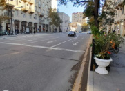 Satılır 10 otaqlı 330 m2 obyekt MUM