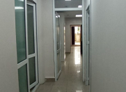 İcarəyə verilir 6 otaqlı 100 m2 obyekt İnşaatçılar m.