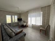 Satılır 2 otaqlı 62 m2 köhnə tikili Həzi Aslanov m.