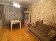 Satılır 4 otaqlı 150 m2 köhnə tikili Rəsulzadə