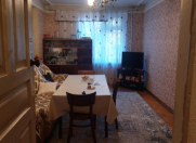 Satılır 4 otaqlı 110 m2 köhnə tikili Həzi Aslanov m.