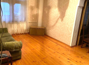 Satılır 2 otaqlı 50 m2 köhnə tikili Azadlıq prospekti m.