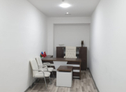 İcarəyə verilir 1 otaqlı 25 m2 ofis Elmlər Akademiyası m.